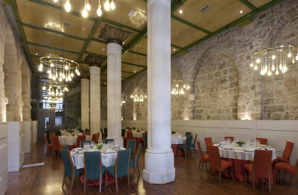 Rice Palacio De Los Blasones Burgos Exterior photo